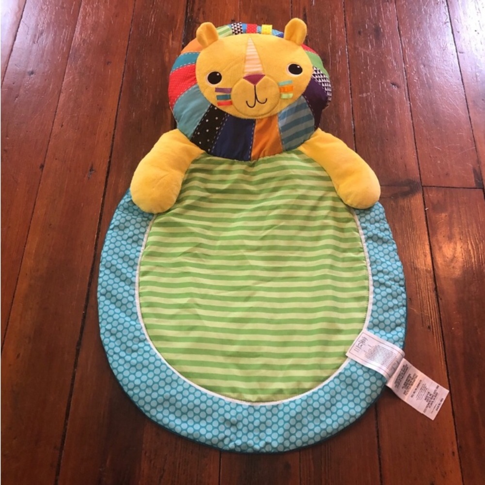 Bright Starts My Lovable Lion Play May